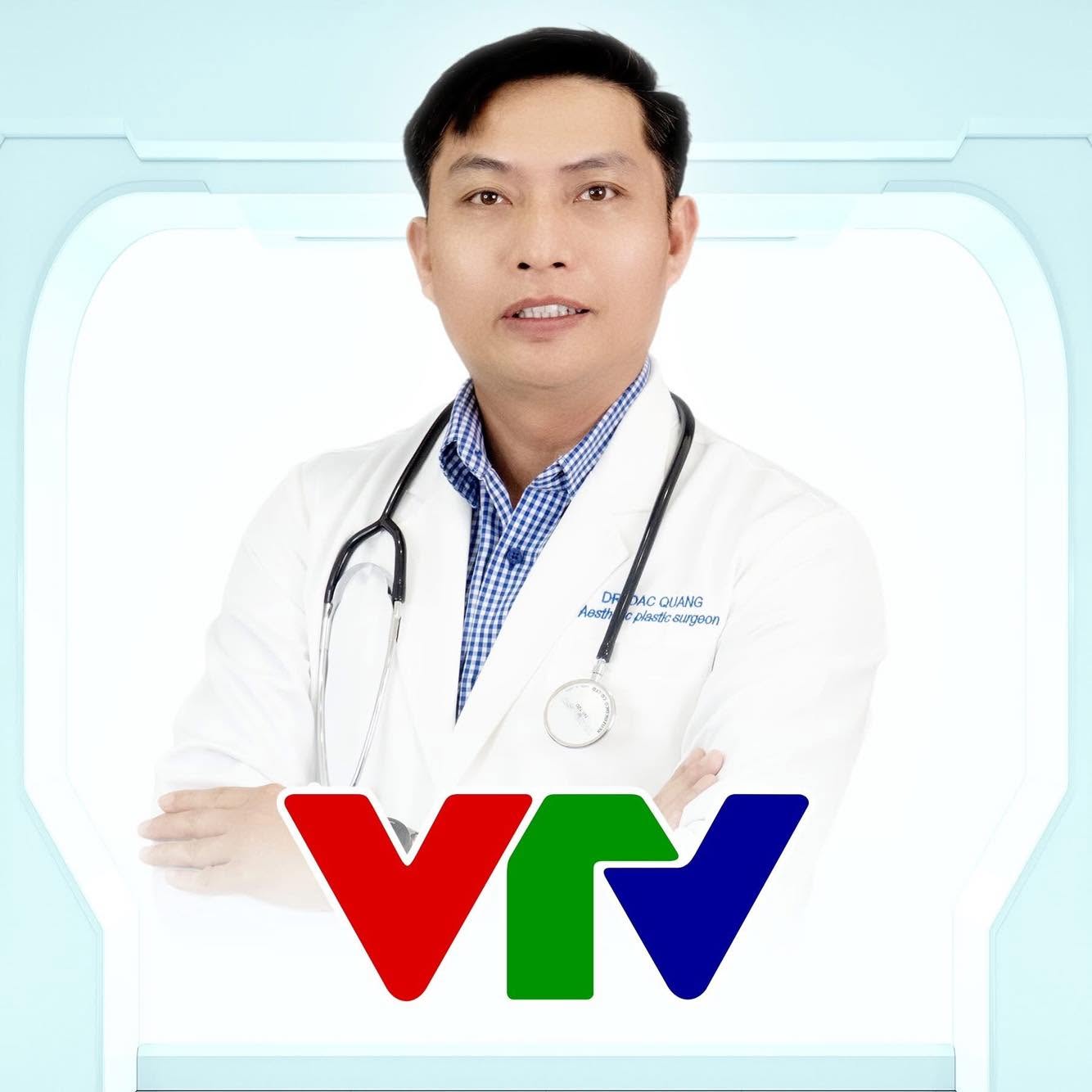 Bác sĩ thẩm mỹ